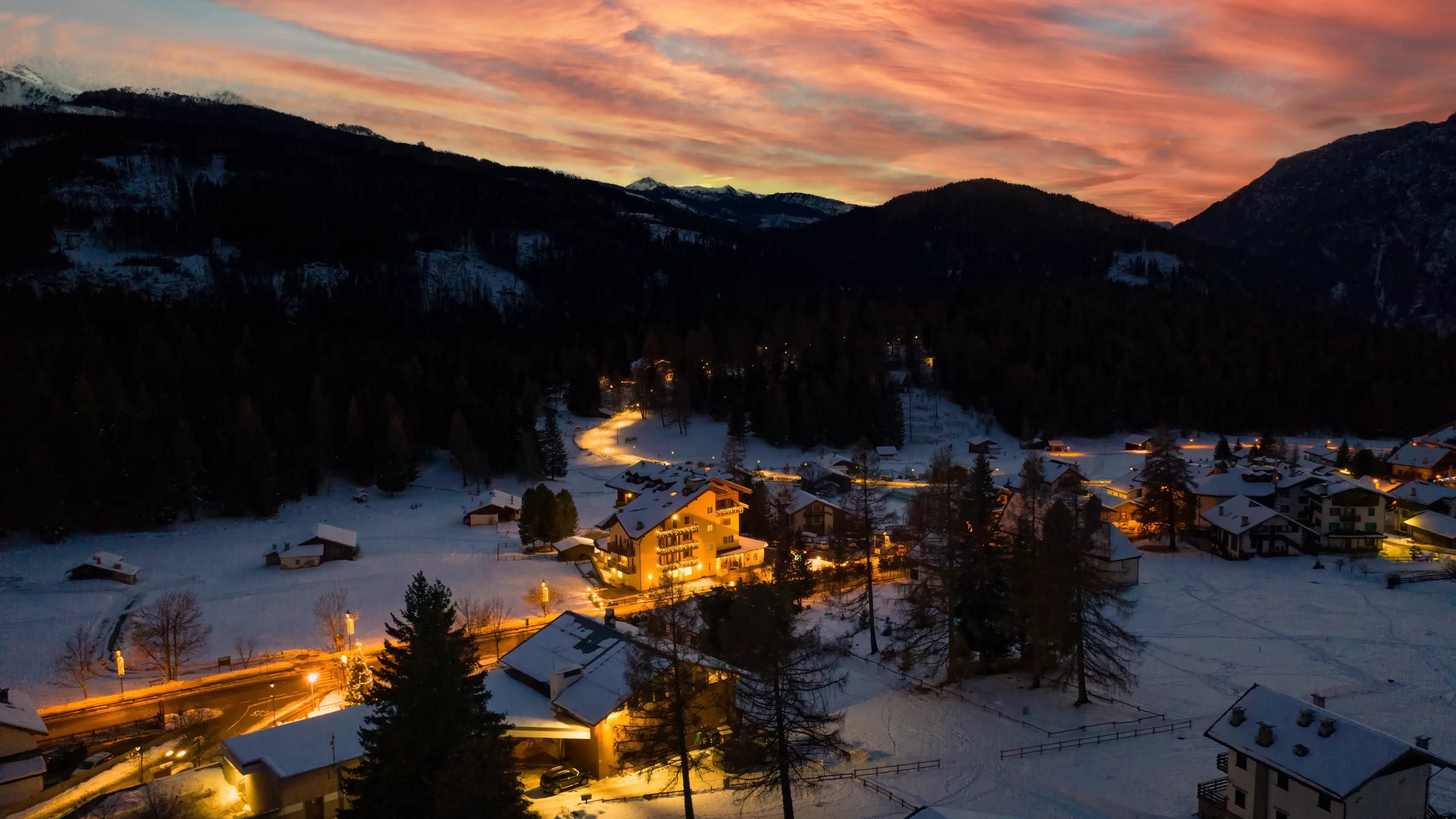 bellamontenotte.webp